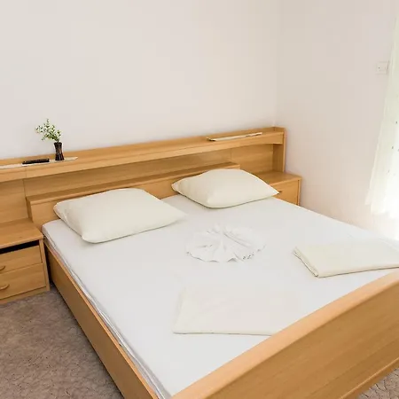 Guest house Ares Vodice